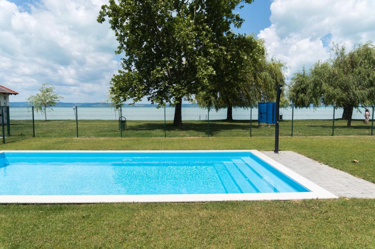 Elegant Apartman Siofok Exterior photo